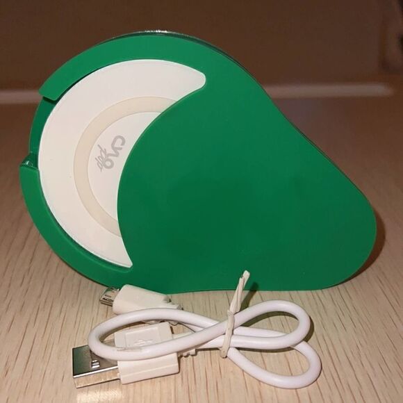Avocado wireless phone charger w cable - Picture 3 of 4